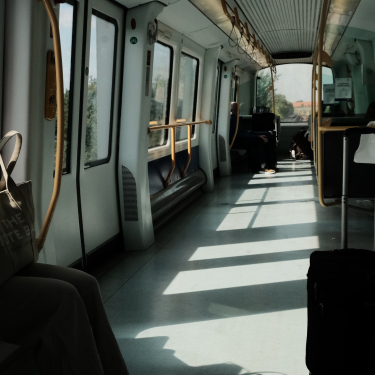 Смолы трудногорючие